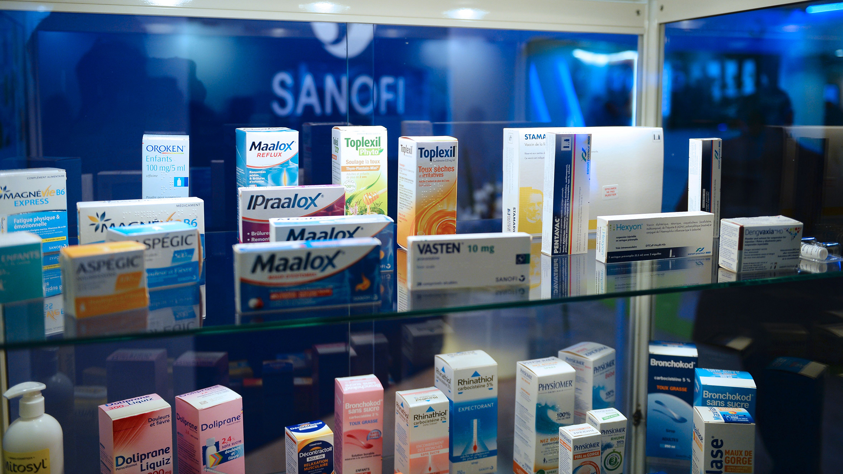 Лекарства фирмы производители. Препараты производителя Санофи. Фармацевтическая фирма Sanofi. Продукция компании Sanofi. Sanofi лекарства.